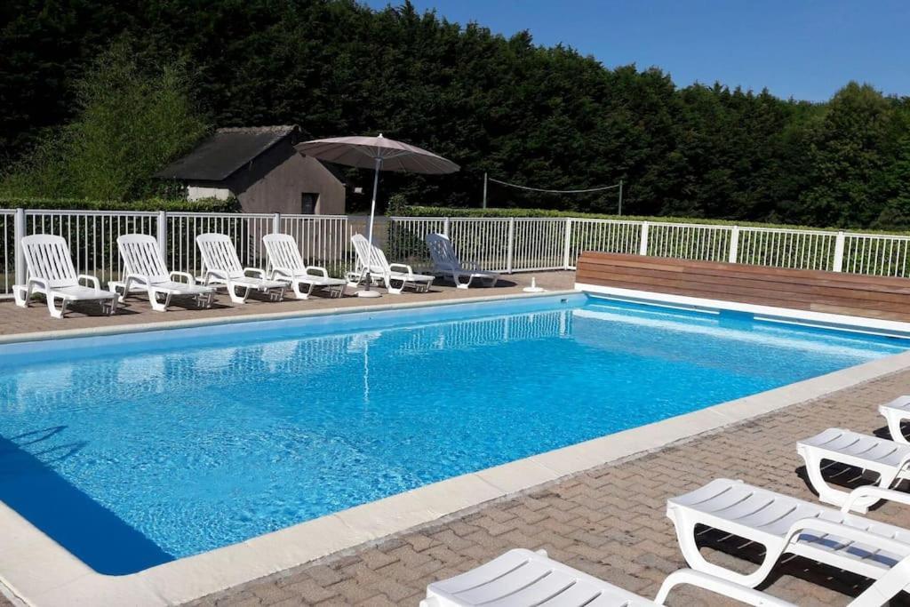 Domaine Des Lauriers 20 Couchages Villa Languidic Buitenkant foto